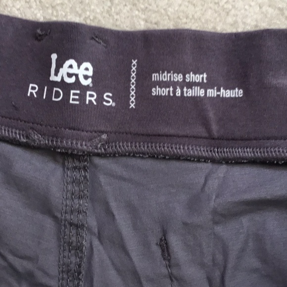 Lee Riders mid rise utility shorts - Picture 7 of 12